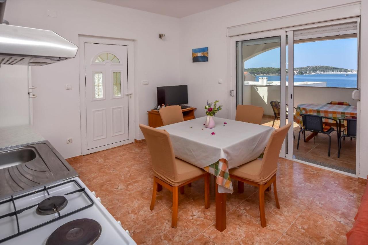 Apartments Markovic Rogoznica  Habitación foto